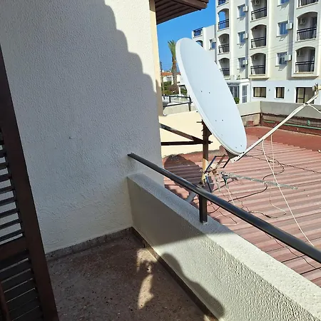 Big House In Center Of Protaras, Near Дом отдыха Протарас