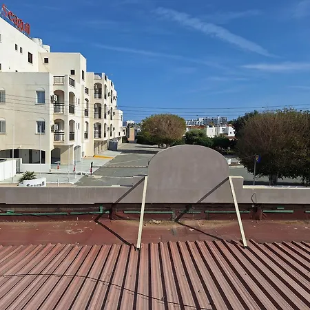 Big House In Center Of Protaras, Near * Протарас